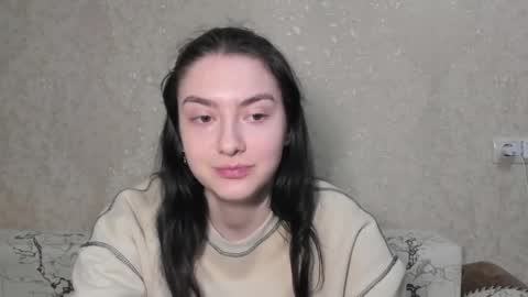 Snapshot of love_lina_muuur chatting on May 2026 04:58:02 PM LINA online show from May 2026 04:58:02 PM