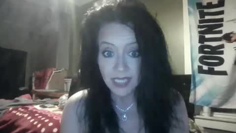 loveashlii online show from June 2026 04:17:02 AM
