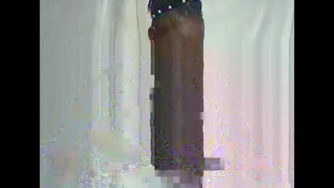 Snapshot of lovebigmelon chatting on November 2025 03:28:02 PM Lynn online show from November 2025 03:28:02 PM