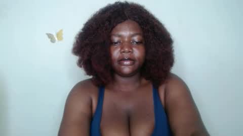 Snapshot of lovecumsluttie chatting on October 2025 09:59:02 PM mila online show from October 2025 09:59:02 PM