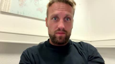 Snapshot of lovefuesse chatting on September 2025 07:42:01 AM lovefuesse online show from September 2025 07:42:01 AM