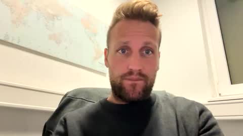 Snapshot of lovefuesse chatting on October 2025 11:09:01 AM lovefuesse online show from October 2025 11:09:01 AM