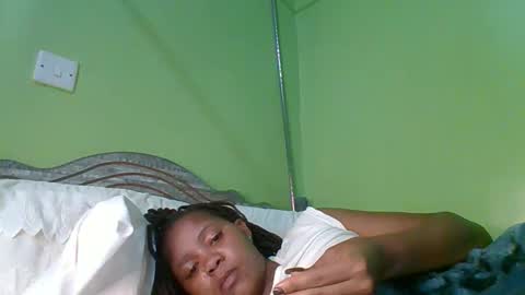 Snapshot of lovegal335 chatting on June 2026 07:58:02 PM lovegal335 online show from June 2026 07:58:02 PM