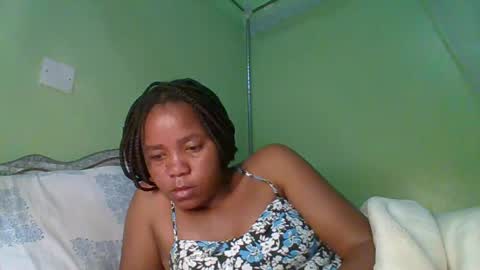Snapshot of lovegal335 chatting on June 2026 08:02:01 PM lovegal335 online show from June 2026 08:02:01 PM