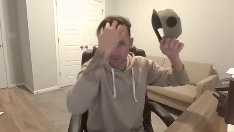 lovehatlovers online show from September 2025 08:16:02 AM