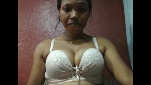 loveinlife750427 online show from February 2026 05:13:02 AM