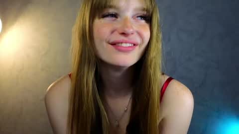 Snapshot of lovelly_molly chatting on May 2026 05:21:02 PM Molly online show from May 2026 05:21:02 PM