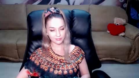 private open online show from March 2026 05:42:02 PM
