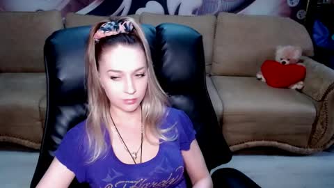 private open online show from April 2026 12:17:01 PM
