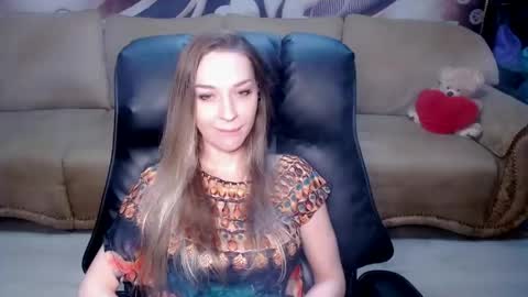 Snapshot of lovellymalina chatting on June 2026 01:56:01 PM private open online show from June 2026 01:56:01 PM