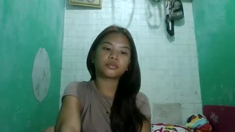Snapshot of lovellypussy4u chatting on April 2026 06:19:01 AM lovellypussy4u online show from April 2026 06:19:01 AM