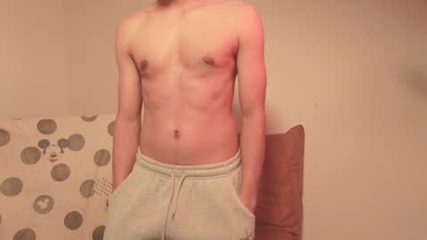 Snapshot of lovely__person chatting on February 2025 08:47:01 PM Lovely Person online show from February 2025 08:47:01 PM