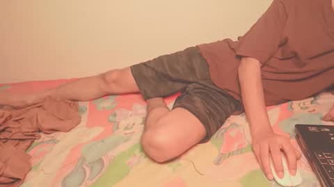 Snapshot of lovely__person chatting on December 2025 07:19:02 PM Lovely Person online show from December 2025 07:19:02 PM