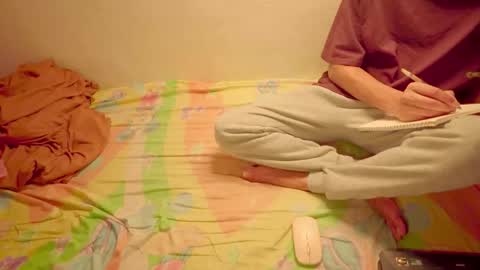 Snapshot of lovely__person chatting on February 2026 04:00:02 PM Lovely Person online show from February 2026 04:00:02 PM