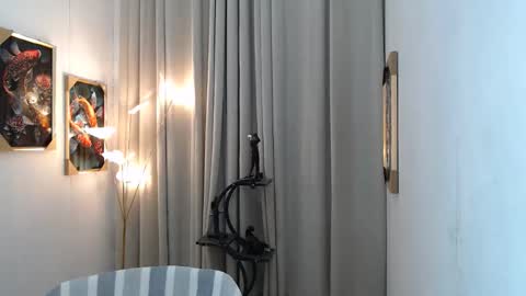 Snapshot of lovely_alwina chatting on May 2026 07:02:02 AM alwina online show from May 2026 07:02:02 AM