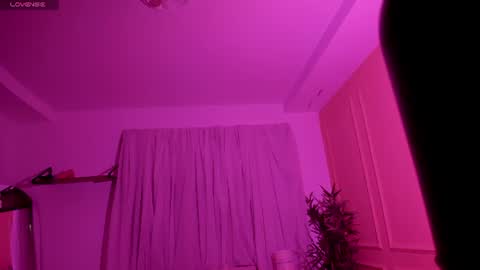 Snapshot of lovely_emma18 chatting on July 2026 01:03:01 PM Emma online show from July 2026 01:03:01 PM