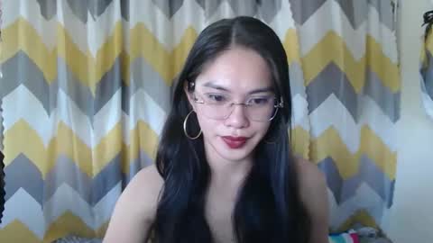 Eunice Bermudez online show from December 2025 06:53:01 AM