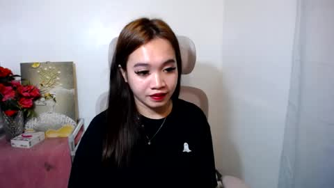 Snapshot of lovely_lianne chatting on July 2026 03:34:01 AM lovely_lianne online show from July 2026 03:34:01 AM