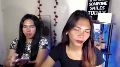 Snapshot of lovely_oliviax chatting on April 2026 02:51:02 AM KATE online show from April 2026 02:51:02 AM