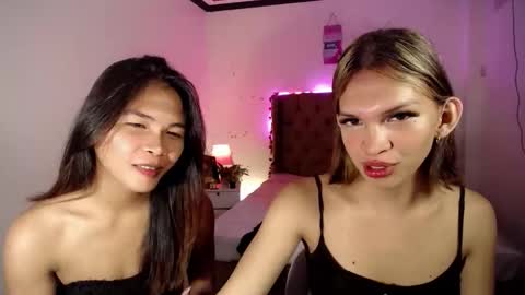 Snapshot of lovely_oliviax chatting on May 2026 01:16:02 PM KATE online show from May 2026 01:16:02 PM