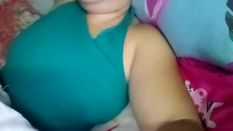 lovely_orchid online show from January 2025 10:24:02 AM