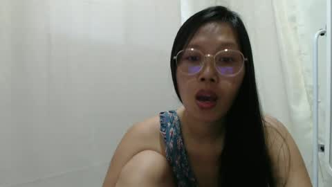 Snapshot of lovely_pinayxxx chatting on June 2026 11:29:01 PM lovely_pinayxxx online show from June 2026 11:29:01 PM