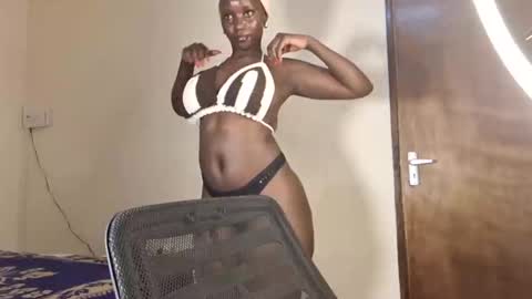 Snapshot of lovely_princes1 chatting on January 2025 04:16:02 AM I am witty online show from January 2025 04:16:02 AM