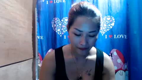 Snapshot of lovely_singlemom chatting on July 2026 01:52:01 AM ask me dear online show from July 2026 01:52:01 AM