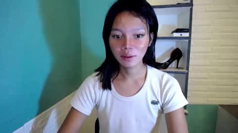 Thea  online show from April 2026 07:29:02 PM