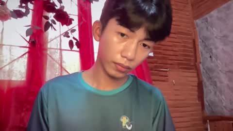 Snapshot of lovelyboy_jm chatting on May 2026 12:18:01 AM lovelyboy_jm online show from May 2026 12:18:01 AM