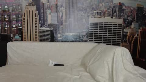 Dee online show from February 2025 04:24:02 AM