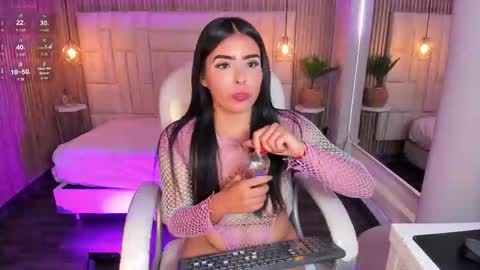 Snapshot of lovelyeyesx chatting on February 2026 05:06:02 PM Lovely online show from February 2026 05:06:02 PM