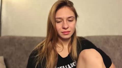 Kate only online show from October 2025 12:17:02 PM