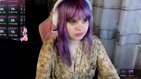 Snapshot of lovelykristii chatting on April 2026 10:34:01 PM hristie online show from April 2026 10:34:01 PM