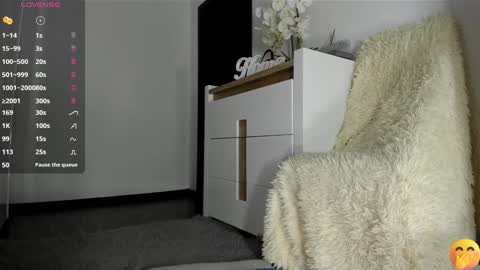 Ava online show from December 2024 02:55:01 PM