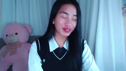 Snapshot of lovelymae18 chatting on December 2024 06:49:02 PM lovelymae18 online show from December 2024 06:49:02 PM