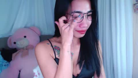 Snapshot of lovelymae18 chatting on December 2024 11:57:01 PM lovelymae18 online show from December 2024 11:57:01 PM