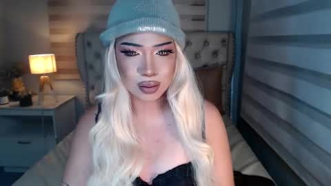 Snapshot of lovelymarie69 chatting on May 2026 05:41:02 PM Rebeca online show from May 2026 05:41:02 PM
