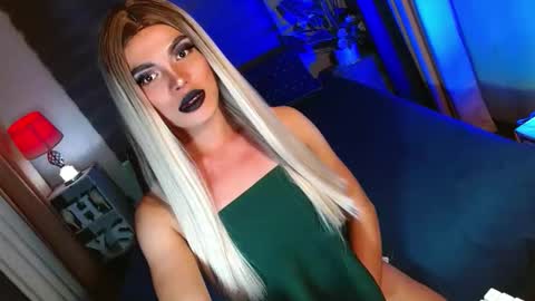 lovelymiss_shyna11 online show from October 2025 09:06:02 AM