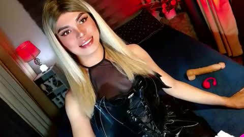 lovelymiss_shyna11 online show from October 2025 08:03:01 AM