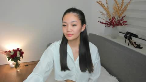 kim online show from February 2025 07:10:01 PM