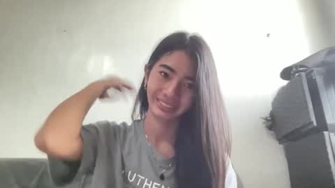Snapshot of lovelyours_kishia chatting on April 2026 01:34:02 AM lovelyours_kishia online show from April 2026 01:34:02 AM