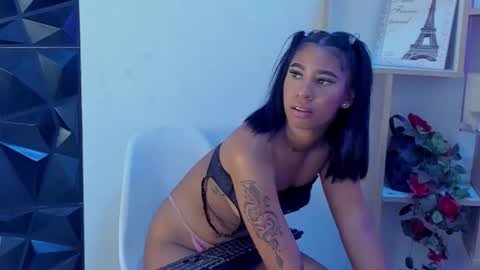 Snapshot of lovelypeachss chatting on March 2026 04:07:02 PM lovelypeachss online show from March 2026 04:07:02 PM