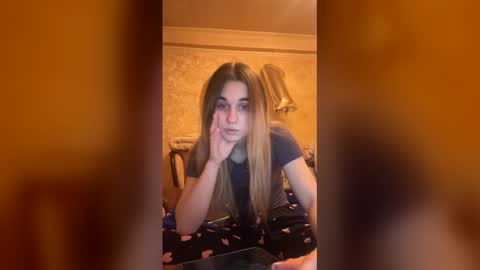 ELA online show from December 2025 07:31:02 PM