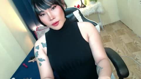 STWEET LINA online show from September 2025 02:51:01 PM