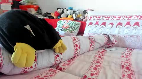 lovelywoman23 online show from December 2025 07:58:02 AM