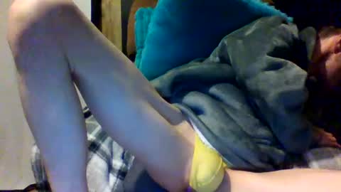 Snapshot of lovepussy453269 chatting on February 2025 03:56:02 AM That guy online show from February 2025 03:56:02 AM