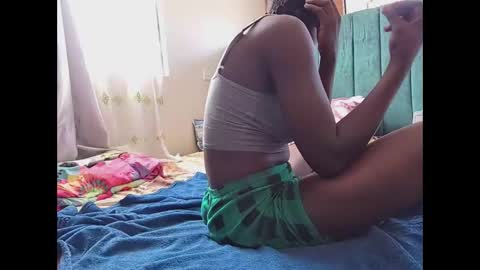 Kate online show from January 2025 12:41:02 PM