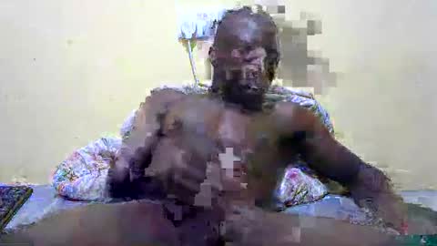 loverguyke online show from February 2026 11:42:02 AM