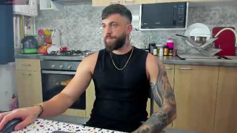 Mike online show from June 2026 07:05:01 PM